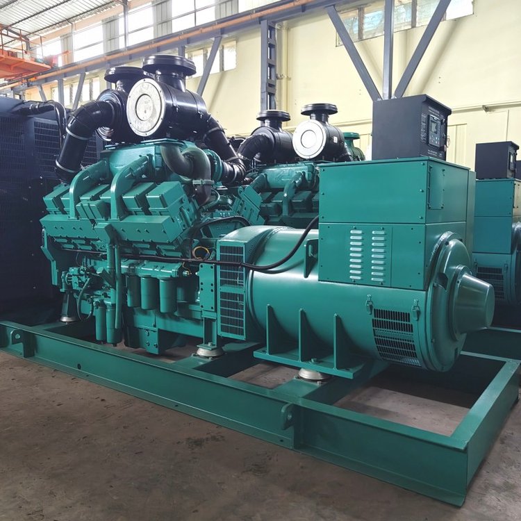 優(yōu)質(zhì)二手800kw康明斯柴油發(fā)電機(jī) 保修一年，包安裝調(diào)試